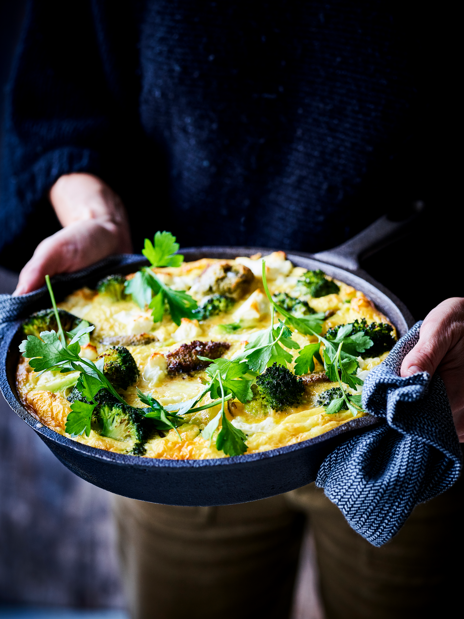 Frittata met falafelballetjes, broccoli en feta